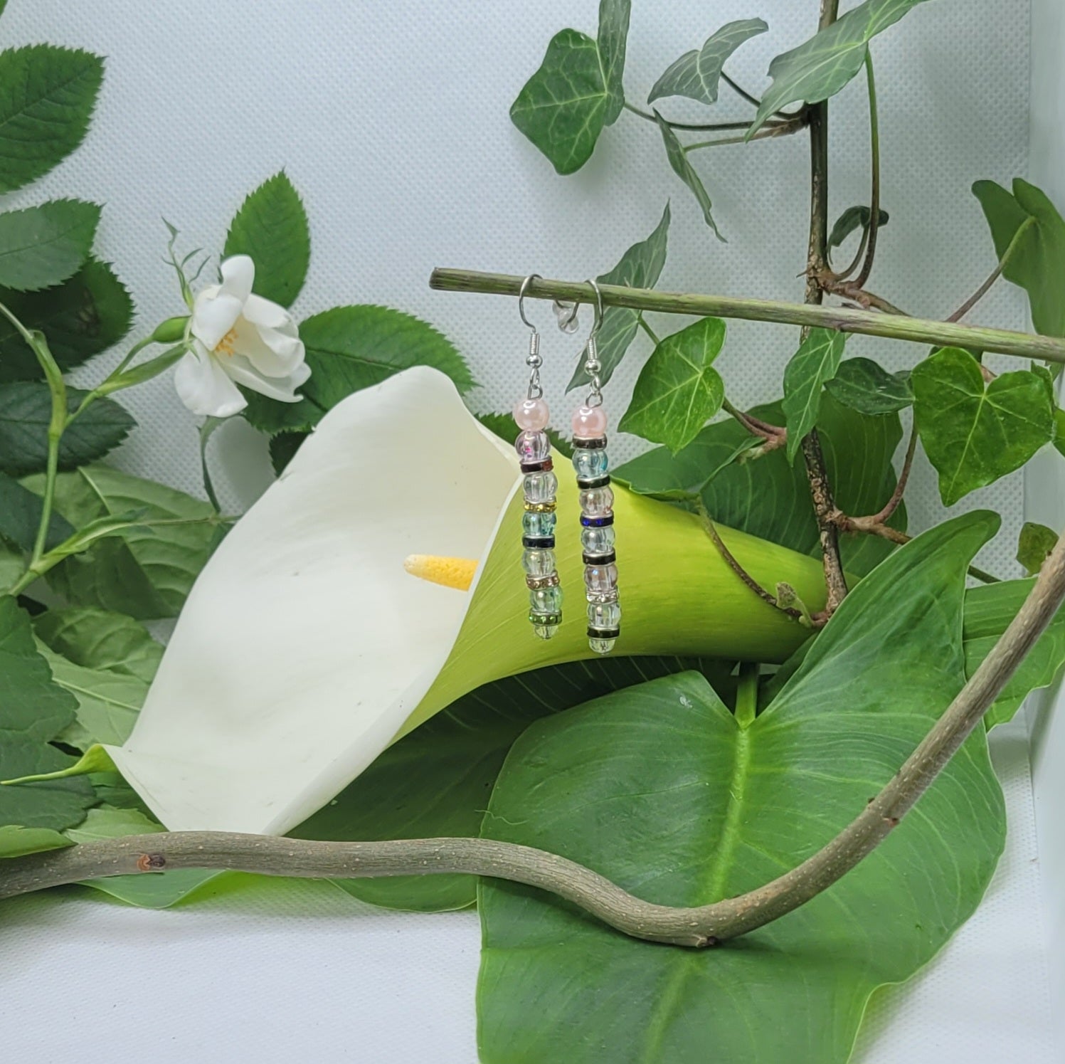 Boucles d'oreilles perles et nacré (Réf: PVN)