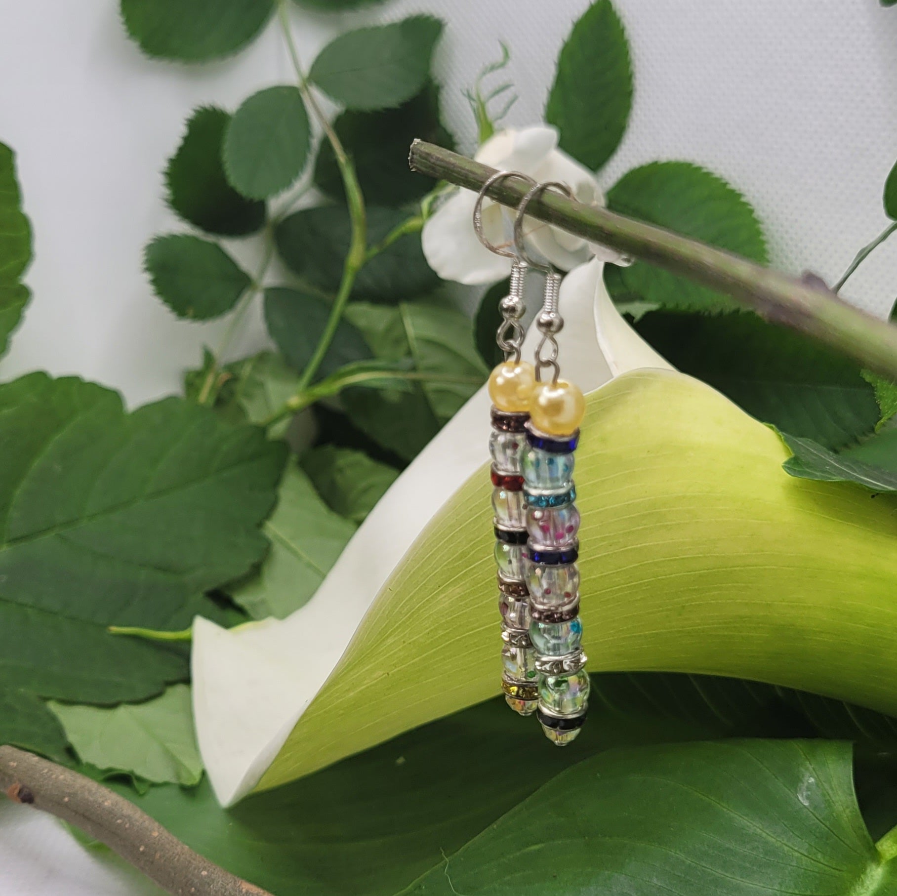 Boucles d'oreilles perles et nacré (Réf: PVN)