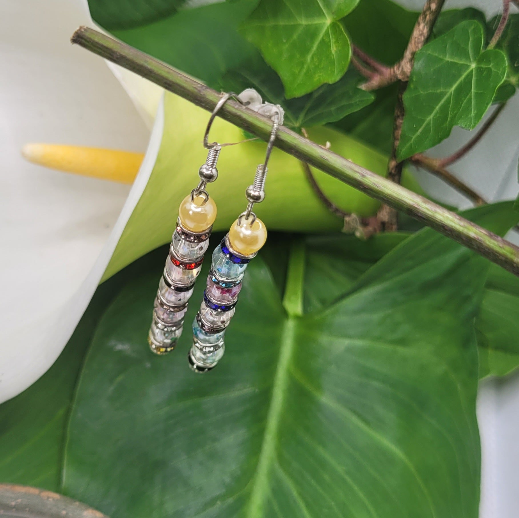 Boucles d'oreilles perles et nacré (Réf: PVN)