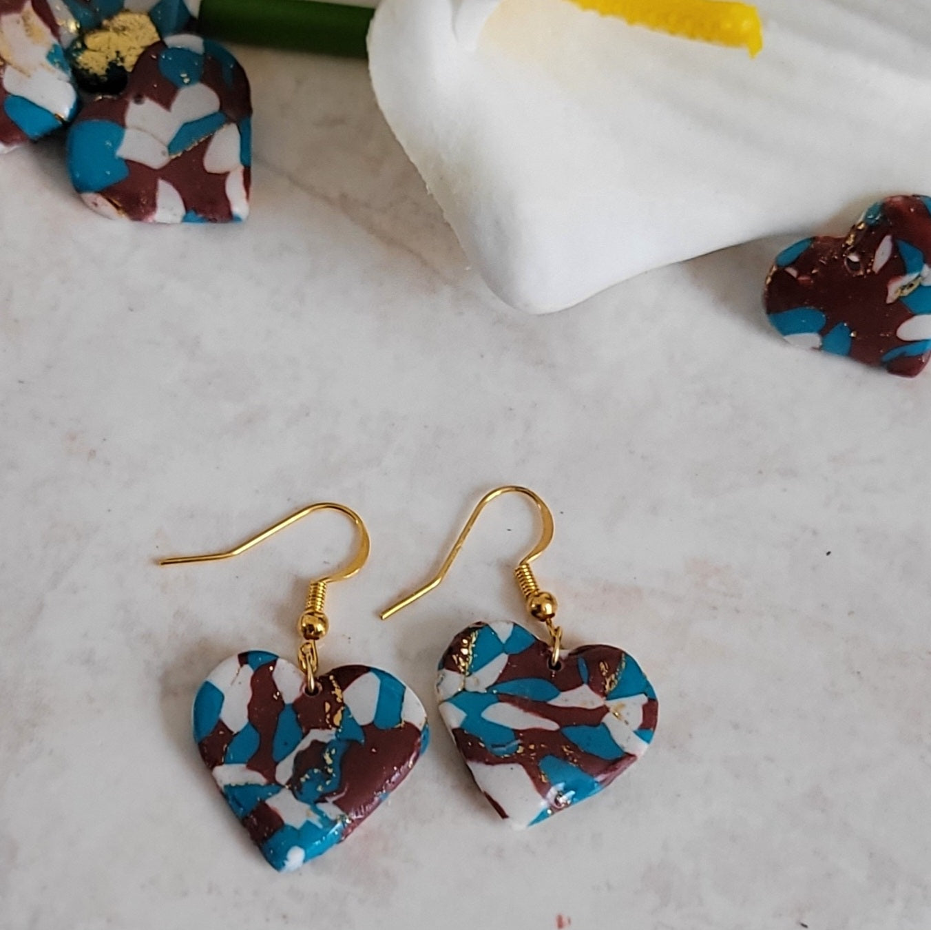 Boucles d'oreilles cœurs feuilles d'or faites main – Alysel Créations