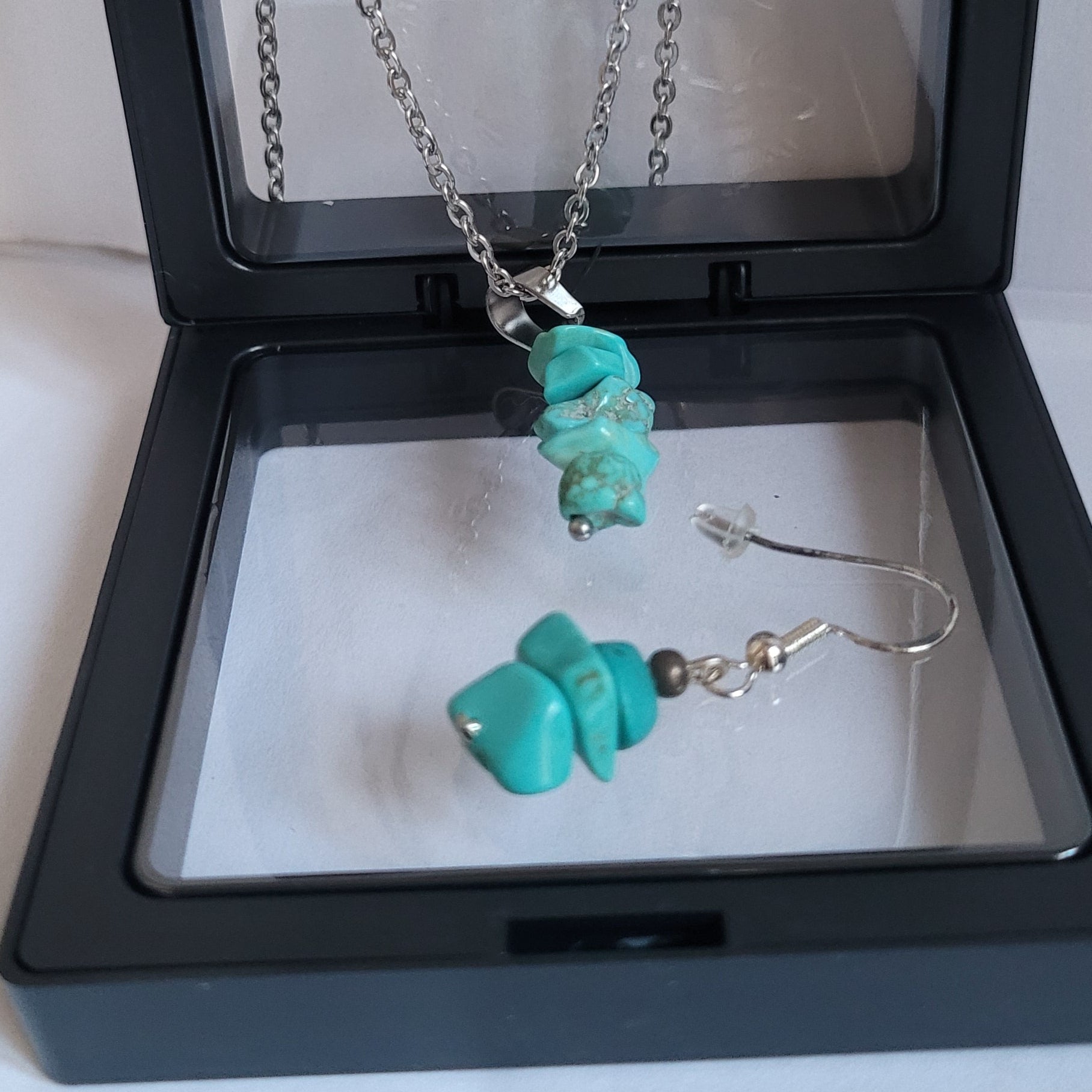 Parure Juste Au Naturel - Collier 45cm + Boucles 4cm Turquoise Bleue (Réf: JAN9)