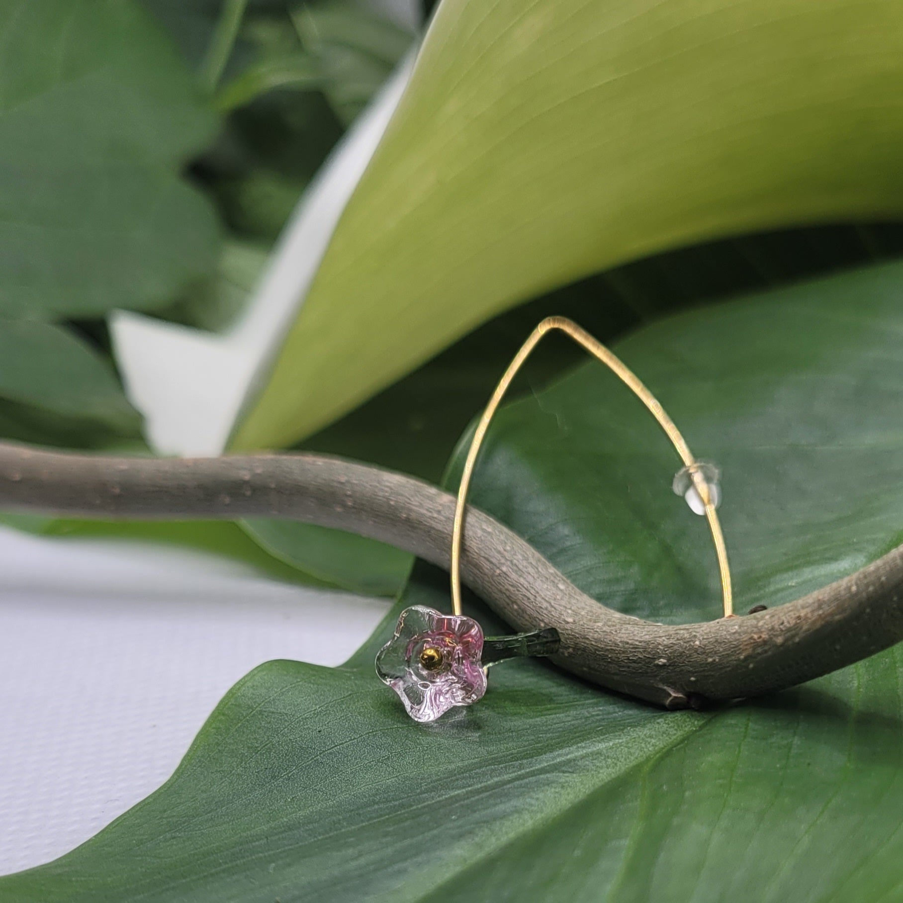 Boucles d'oreilles modèle Tout En Fleur rose pâle (Réf:TEF4)