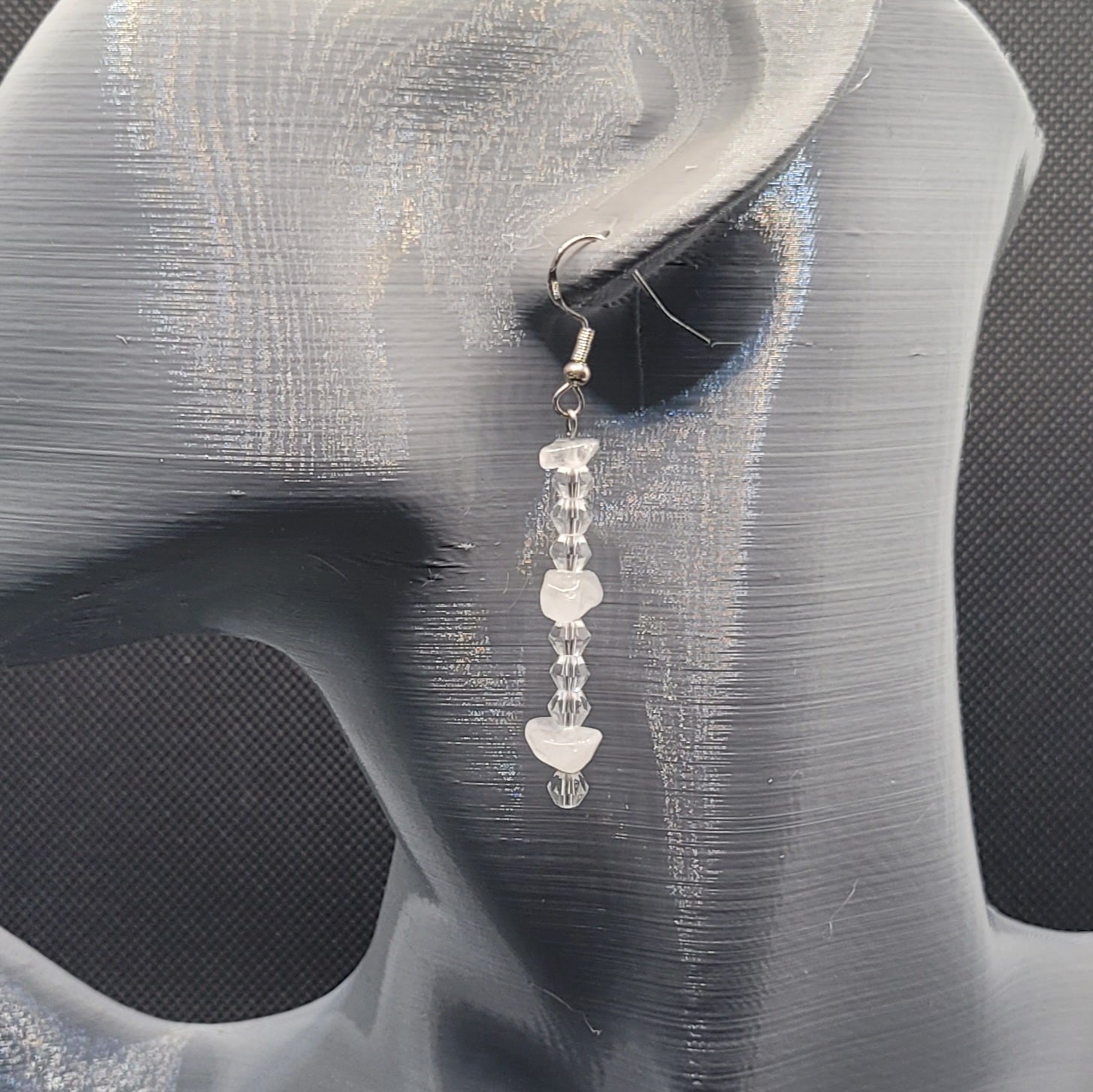 Boucles d'oreilles Quartz Blanc et Perles de Verre 6cm (Réf: AVN2)