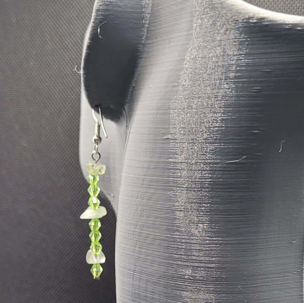 Boucles d'oreilles Prehnite Verte et Perles de Verre 6cm (Réf: AVN3)