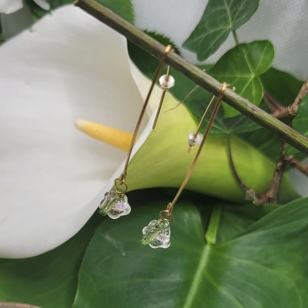 Boucles d'oreilles modèle Tout En Fleur rose pâle (Réf:TEF4)