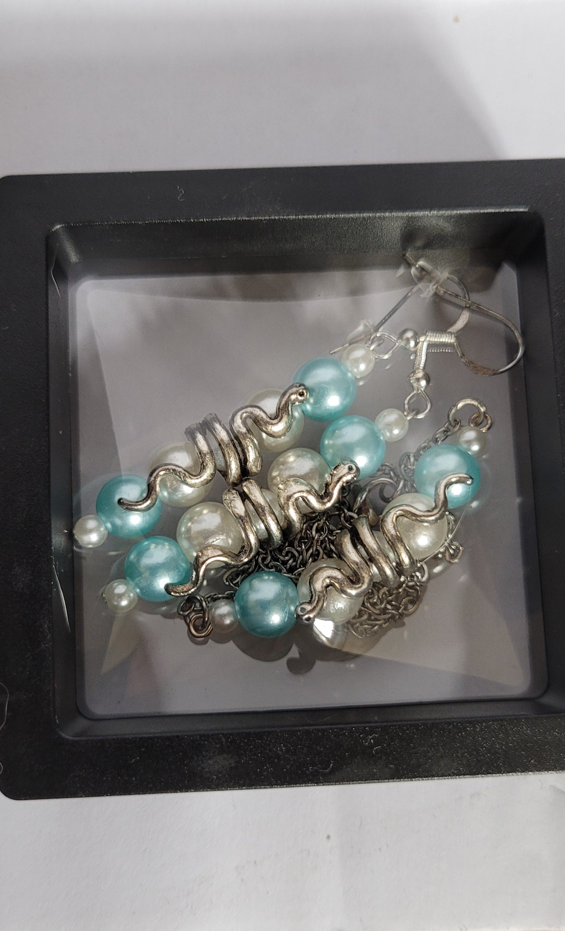 Parure Serpentine - Collier 55cm + Boucles 7cm Bleu Ciel (Réf: CS7)