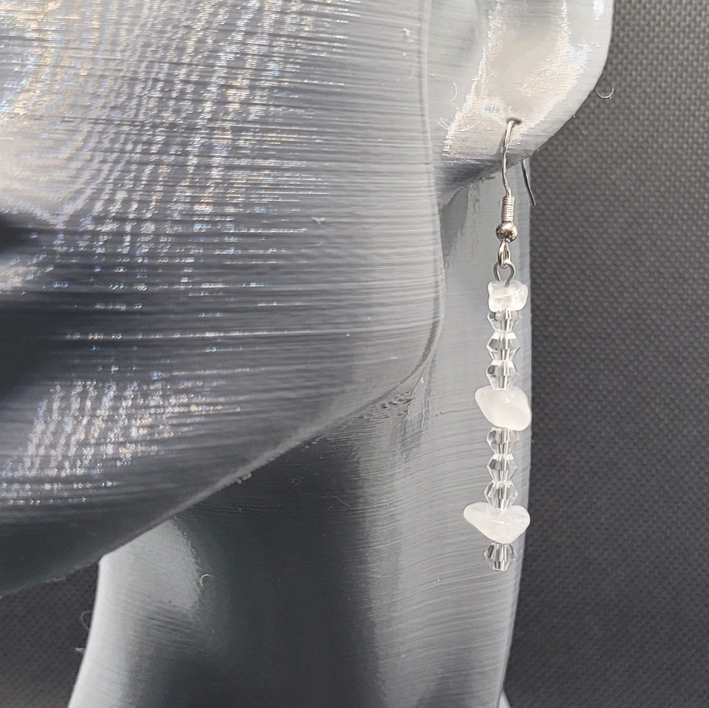 Boucles d'oreilles Quartz Blanc et Perles de Verre 6cm (Réf: AVN2)