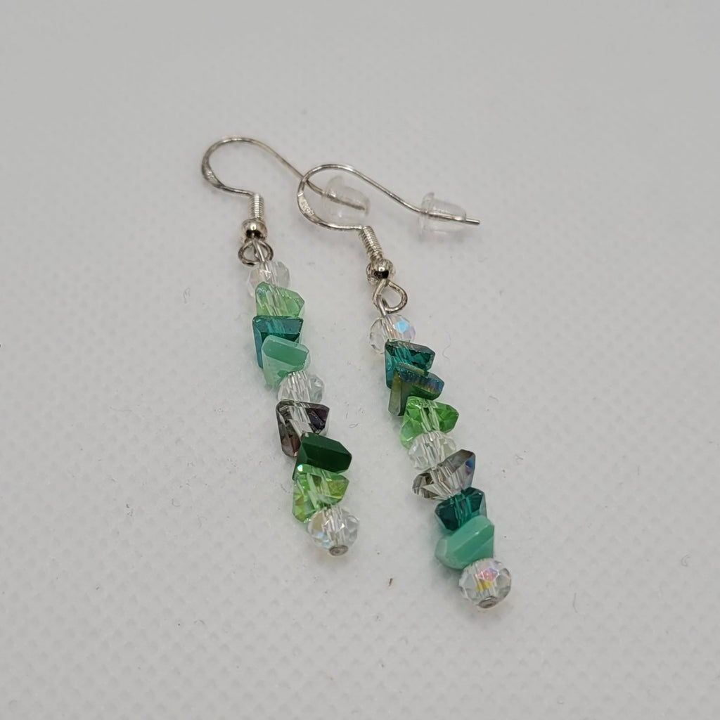 Boucles d'oreilles Triangle En Verre - Perles Vertes Irisées 6cm (Réf:TEV1)